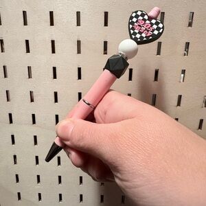 Handcrafted 90s baby beaded pen